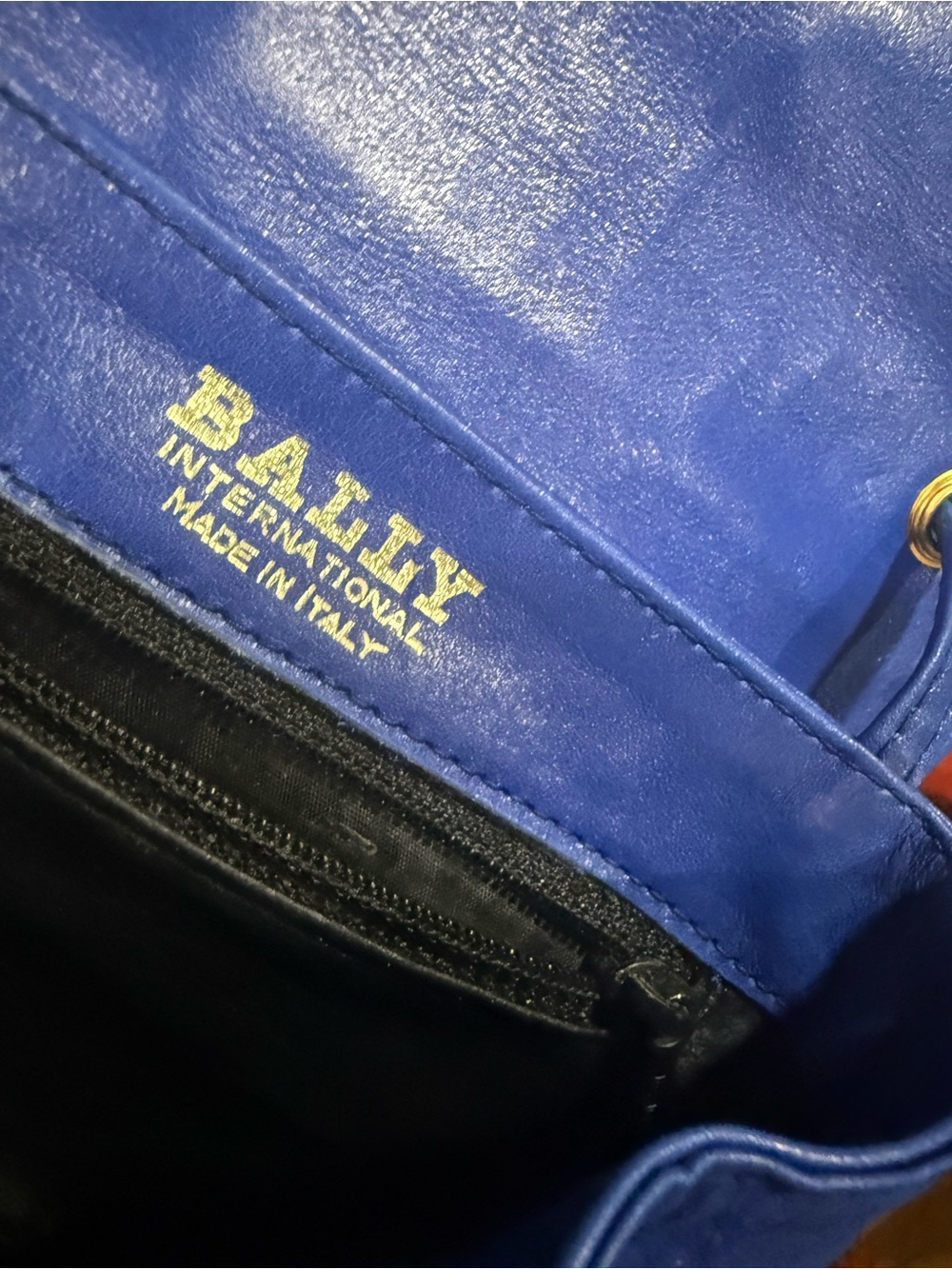 Vintage 1980s Bally Cobalt Blue Leather Triangle Logo Crossbody Shoulder Bag - Picture 7 of 8